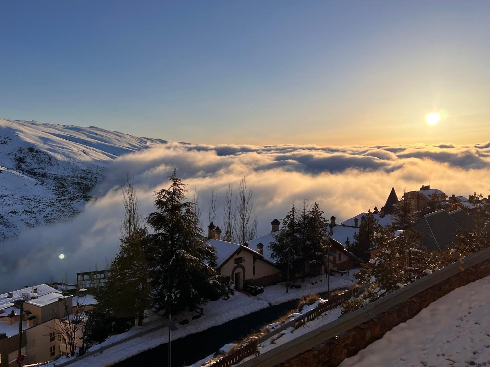Sierra Nevada Apartamento, Ideal Para Grupos, Aparcamiento En La Puerta Y Con Impresionantes Vistas Eksteriør bilde
